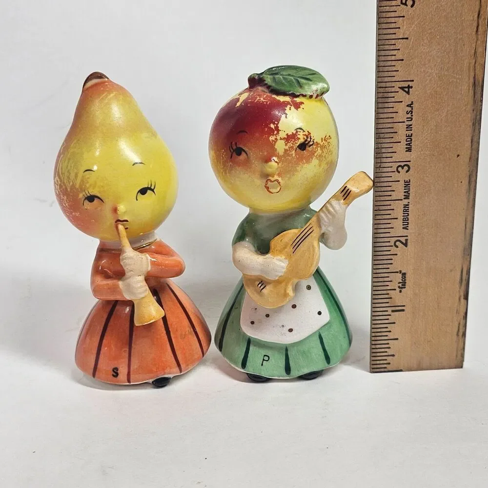 Anthropomorphic Fruit Musicians Salt & Pepper Shakers Pair Vintage Japan Napco